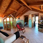 Apartment Loft 20m From Sea Melission