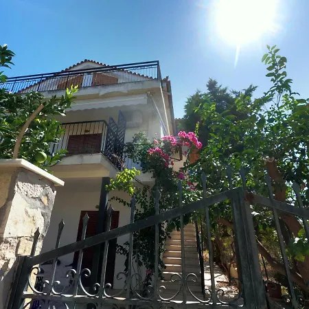 Apartment Loft 20m From Sea Melission