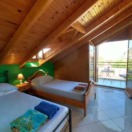 Loft 20m From Sea * Melíssion