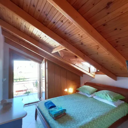 Loft 20m From Sea Apartment Melission