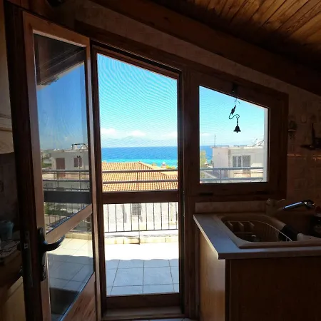 Loft 20m From Sea