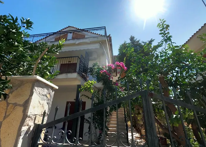 Appartement Loft 20m From Sea Melíssion